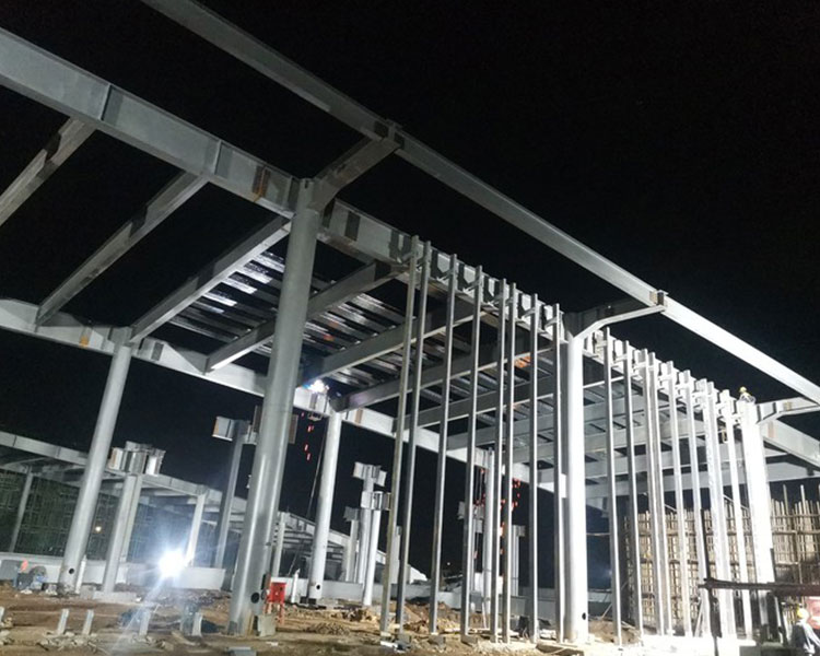 山西泰立公司淺談，鋼結(jié)構(gòu)制作在焊接工藝上要注意哪些問題？